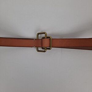 Gap Ladies Vegan leather belt NWOT